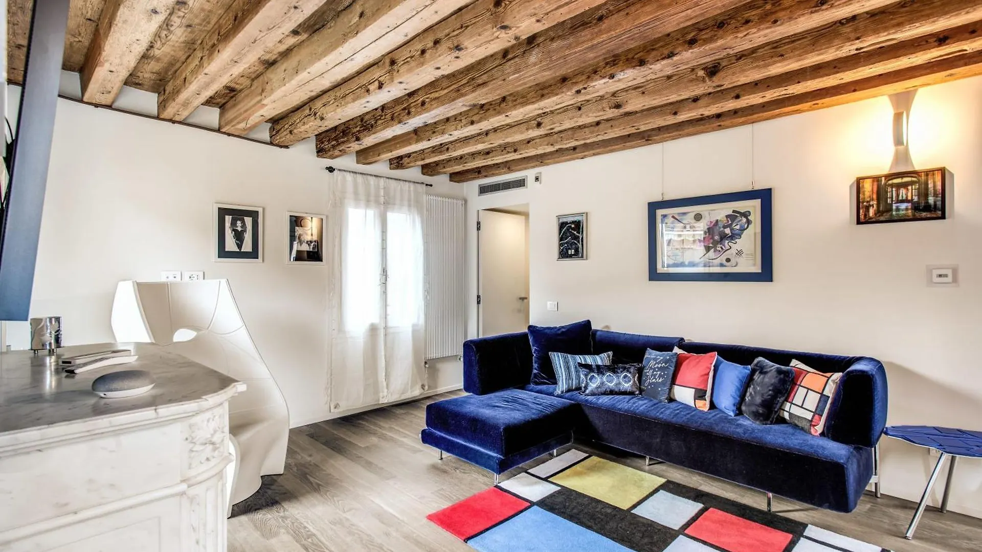 Stunning Venetian Apartment By Biennale Gardens 0*, Velence